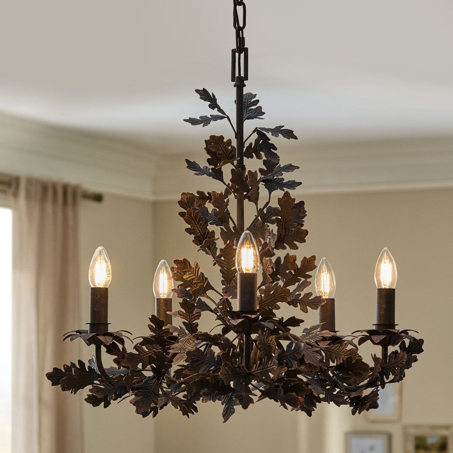 Syleeon Thicket Oak Leaf Chandelier