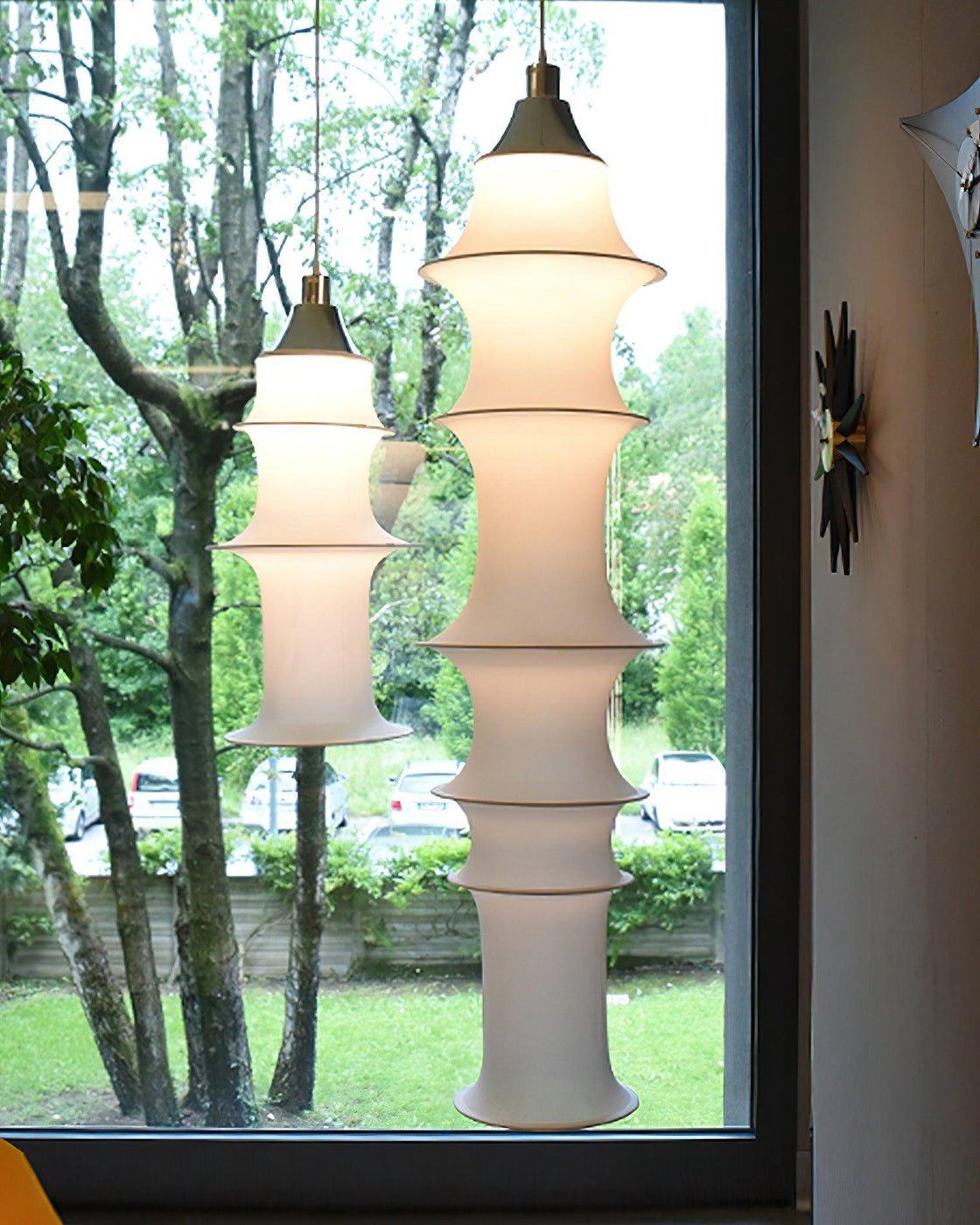 Columnis Floating Column Light
