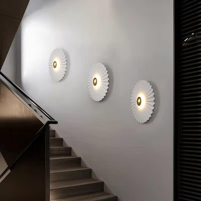 Arlorila Resin Wall Light