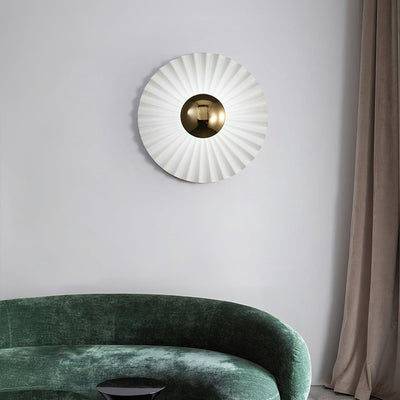 Arlorila Resin Wall Light