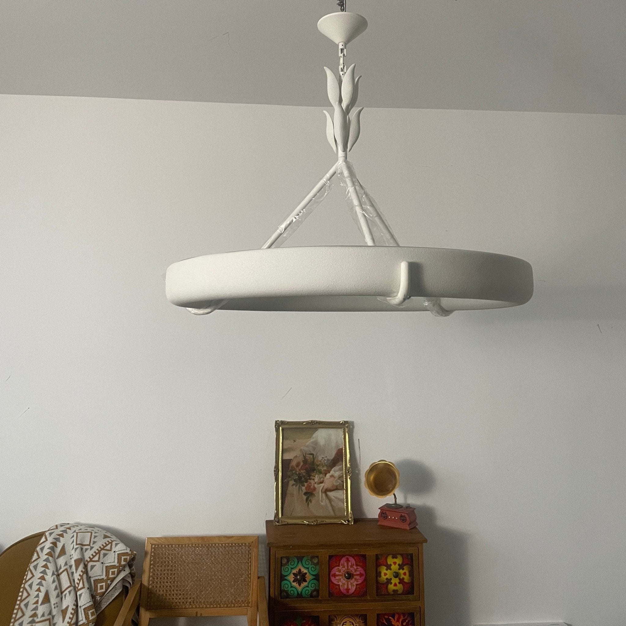Sorarena Plaster Chandelier