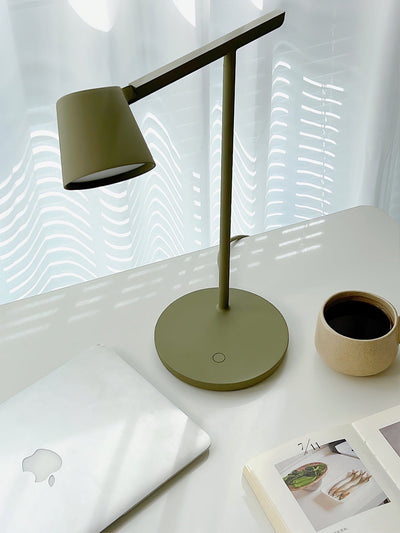 Caelthorne Core Table Lamp