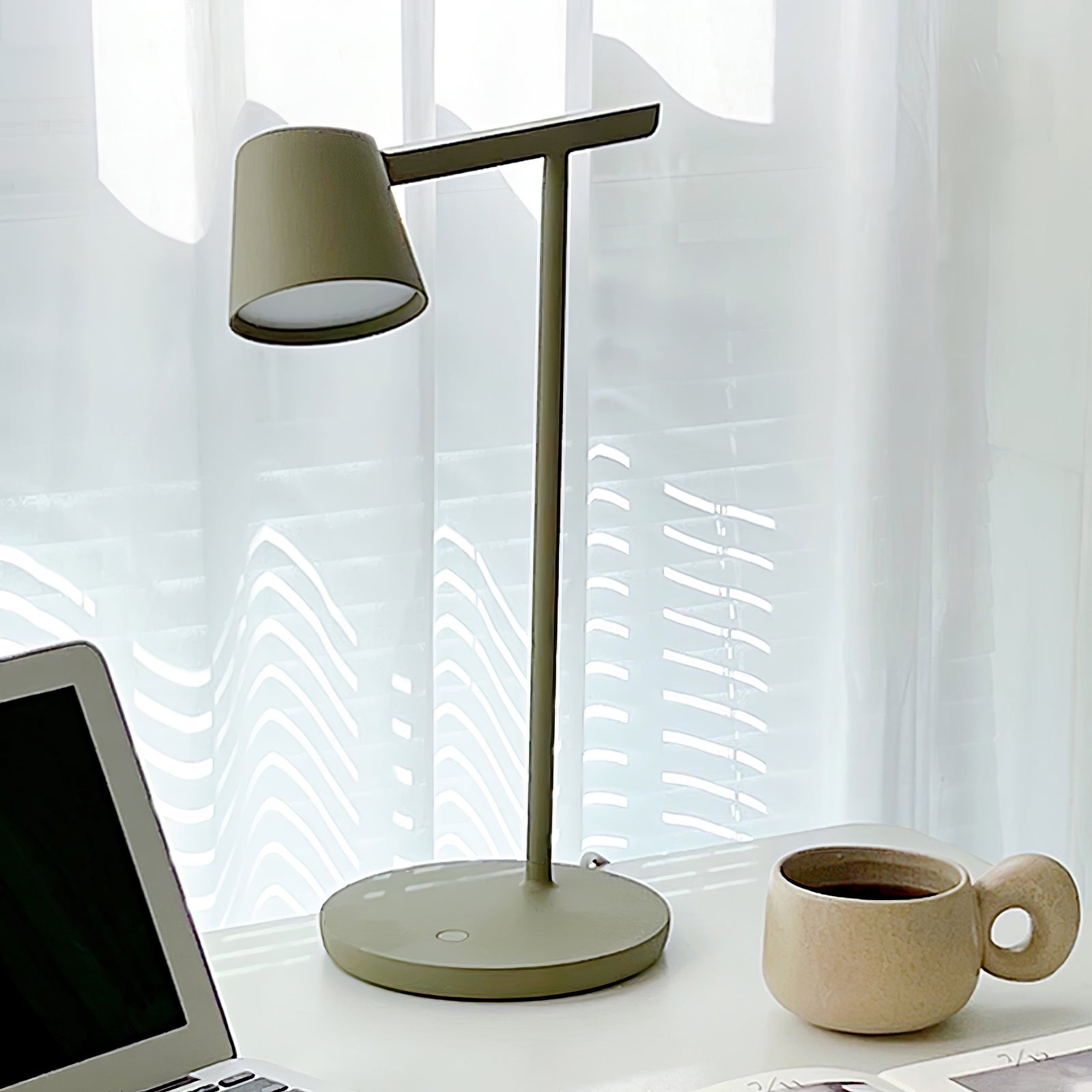 Caelthorne Core Table Lamp