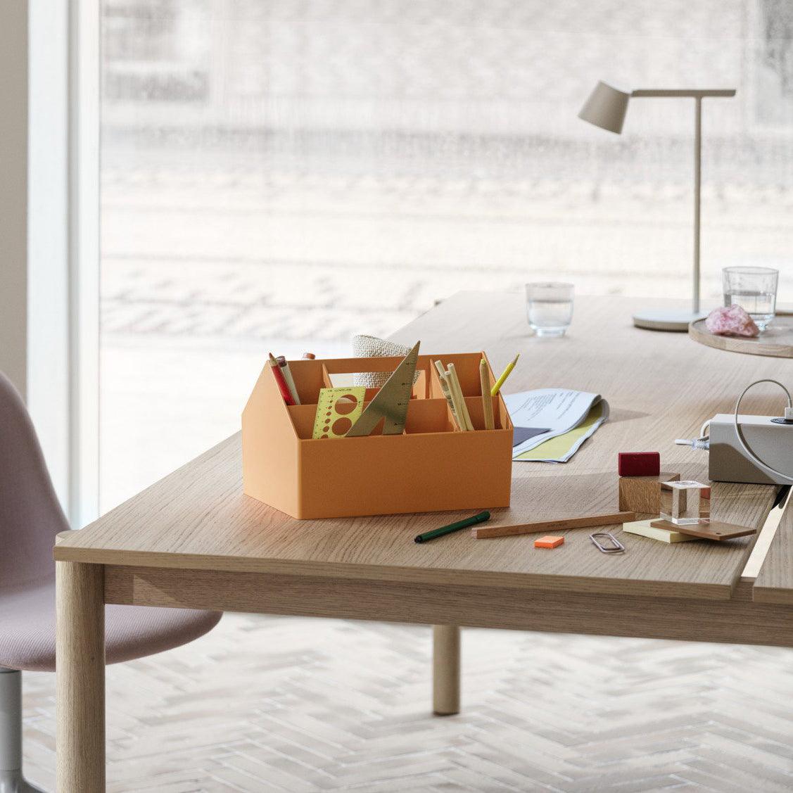 Caelthorne Core Table Lamp