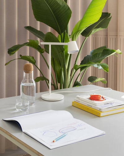 Caelthorne Core Table Lamp