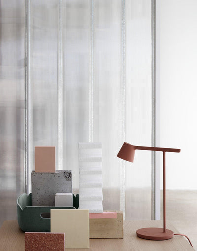 Caelthorne Core Table Lamp
