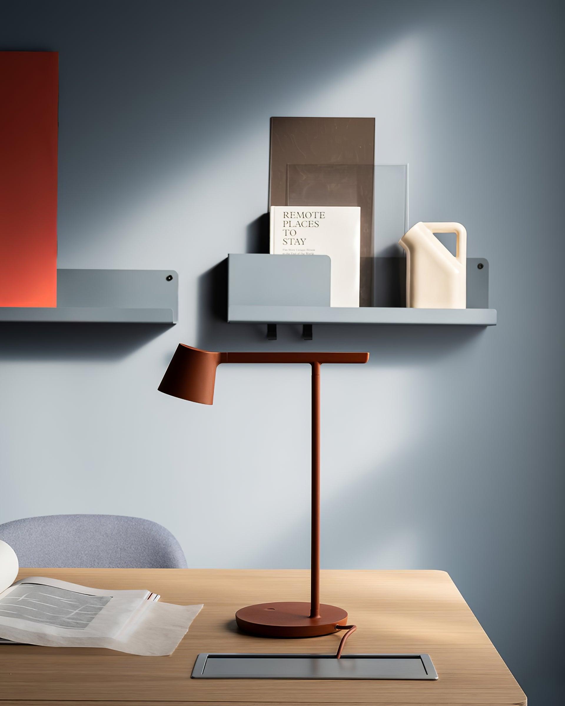 Caelthorne Core Table Lamp