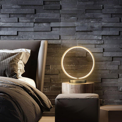 Cirra Elegan Brass Table Lamp