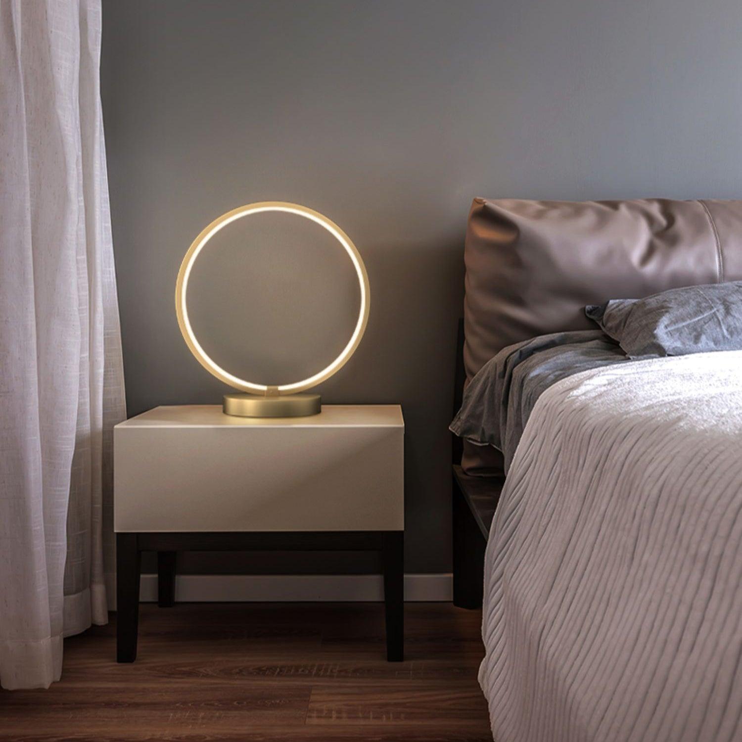 Cirra Elegan Brass Table Lamp