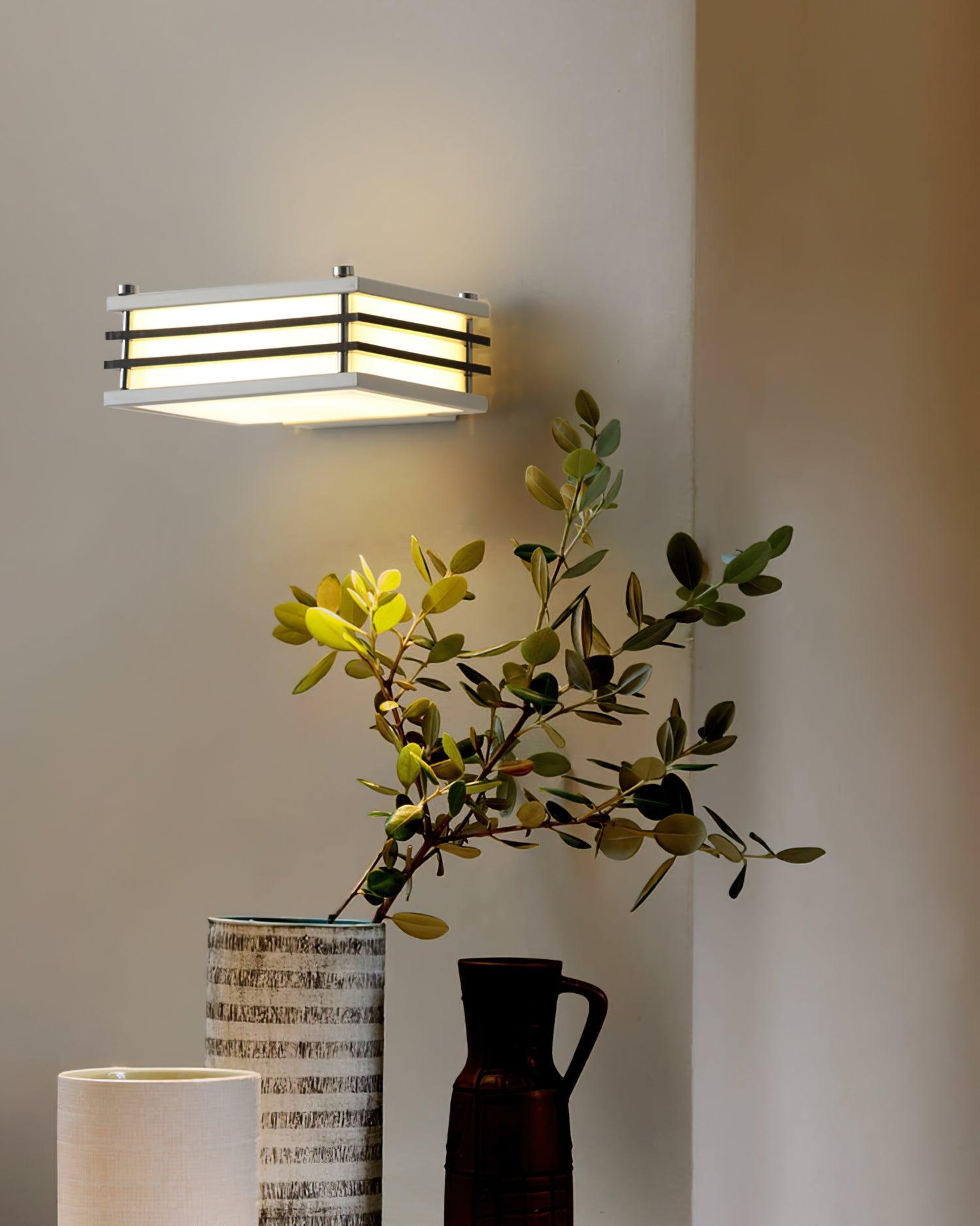 Renaraya Minimalist Wall Light
