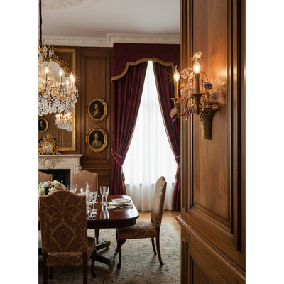 Violette Wall Lamp