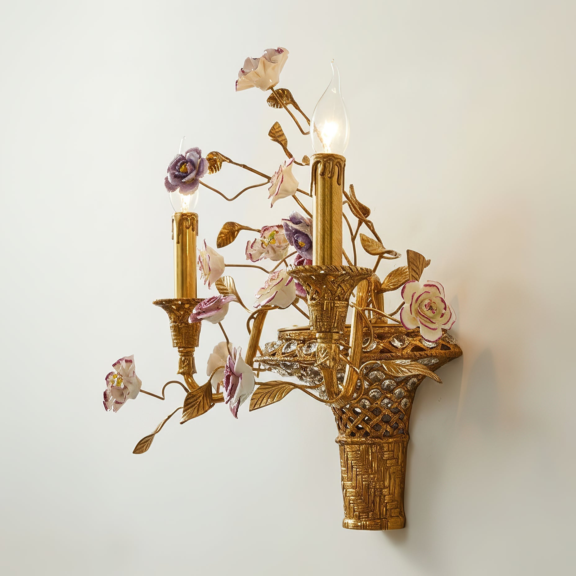 Violette Wall Lamp