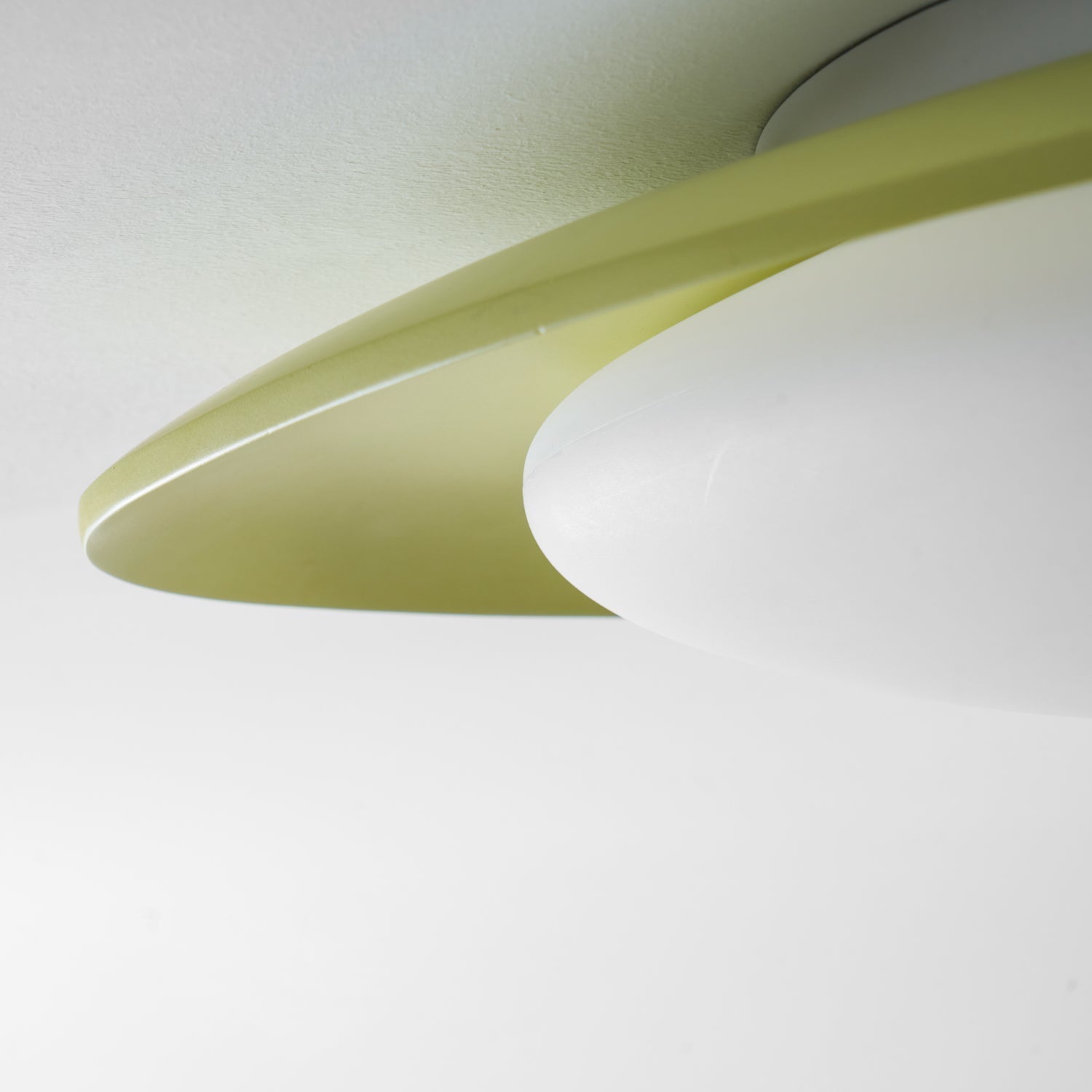 Poe Pendant Lamp Resin Oval Soft Contemporary