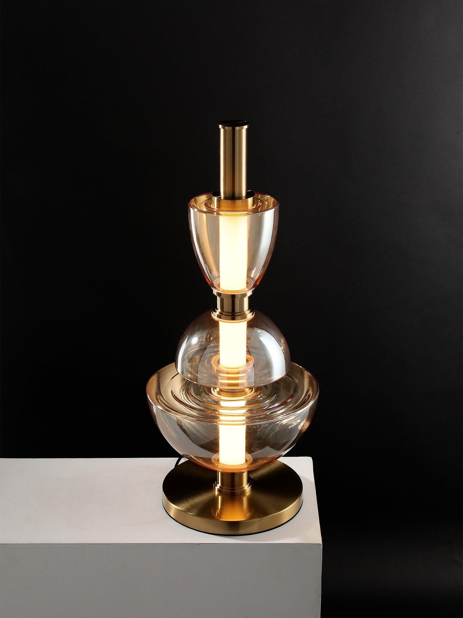Ivthaarae Glass Table Lamp