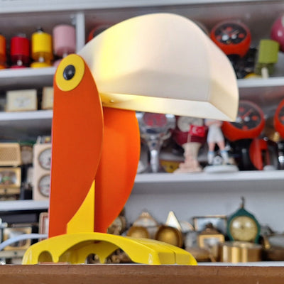 Viraeniella Table Lamp (Built-in Battery)