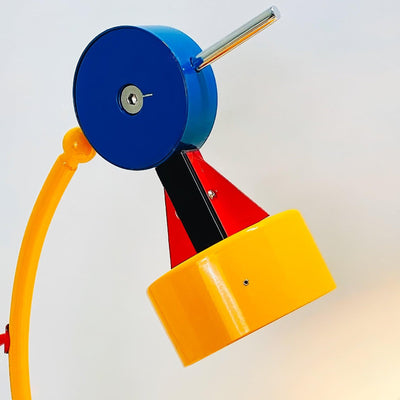Niraneria Acrylic Artistic Table Lamp