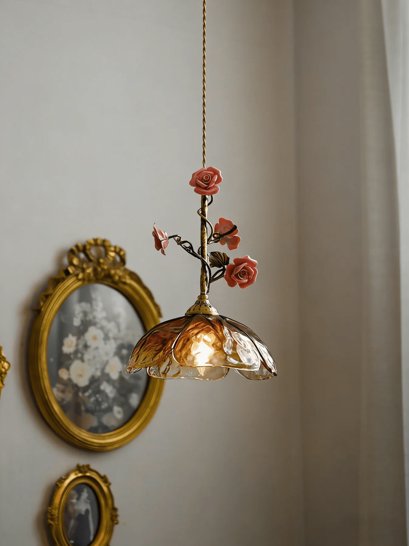 Trellis Rose Pendant Lamp