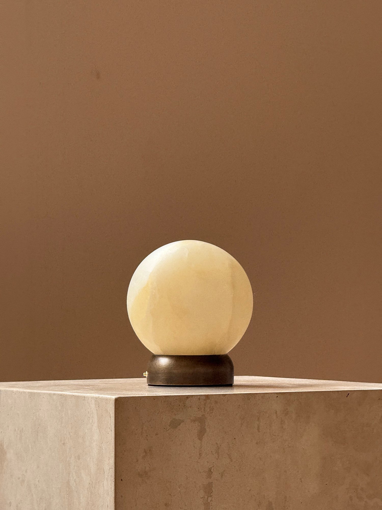 Trevi Orb Portable Table Lamp (Rechargeable)