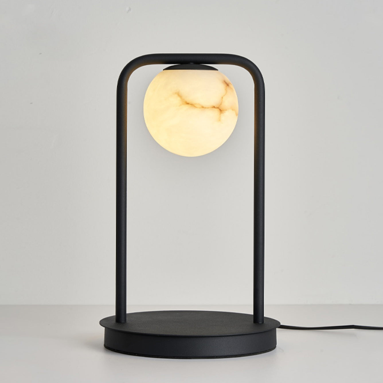 Virainaya Table Lamp