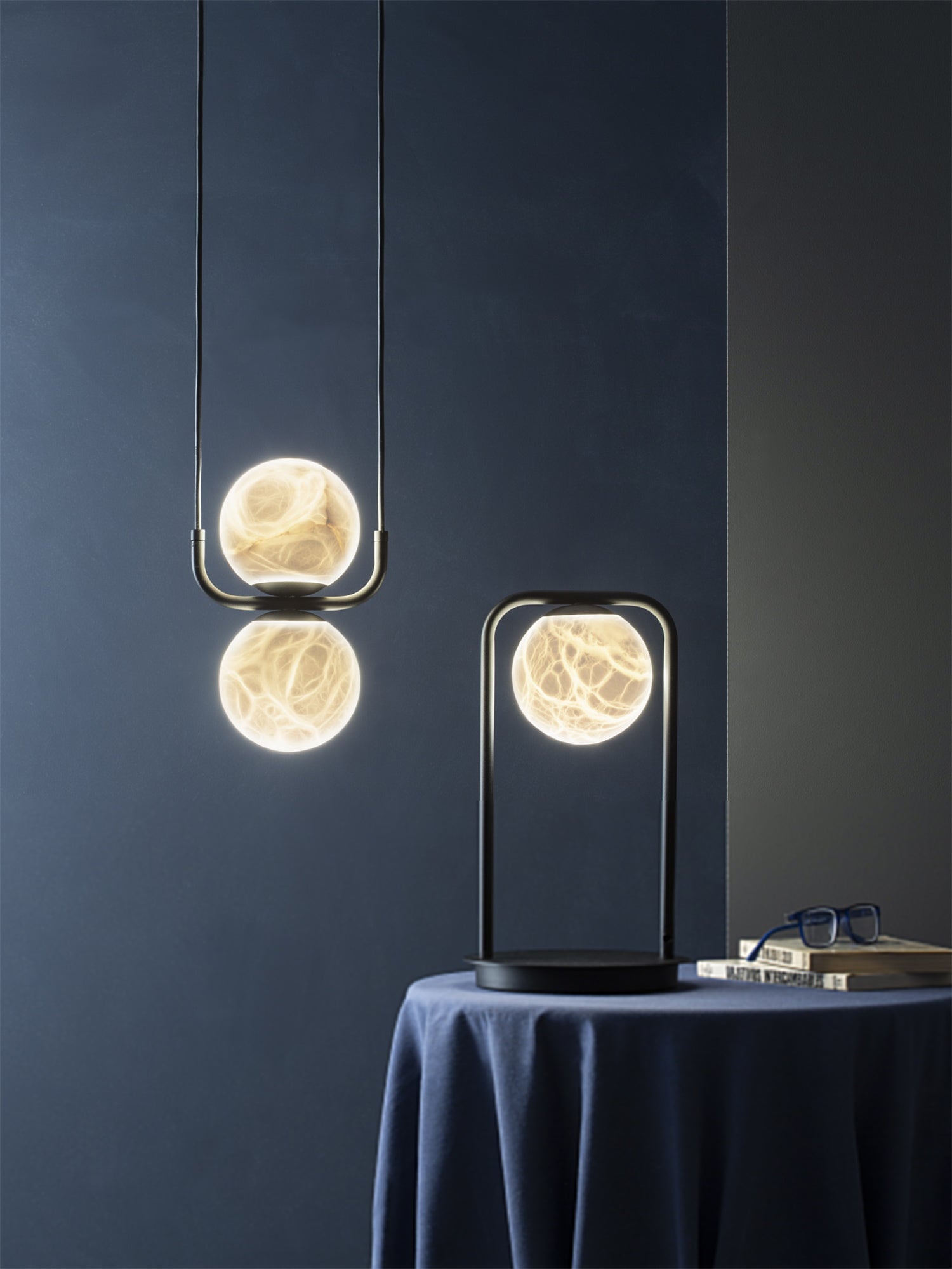 Virainaya Table Lamp