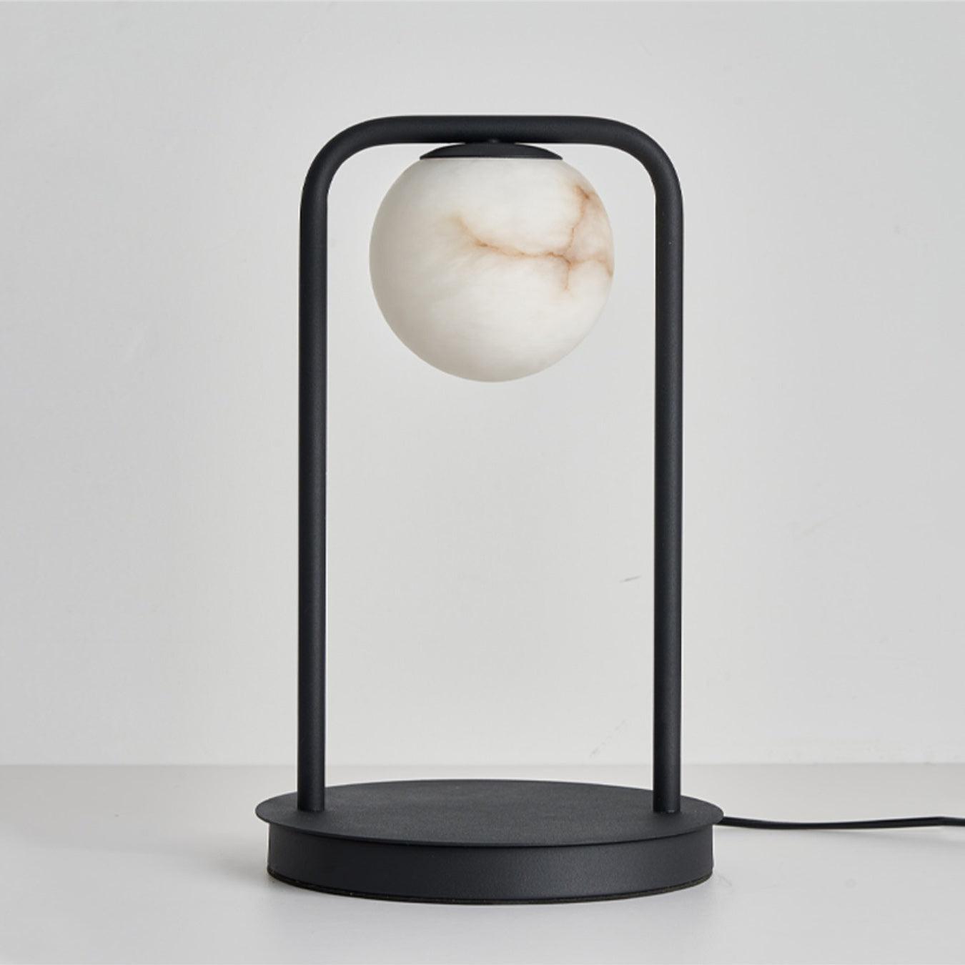 Virainaya Table Lamp