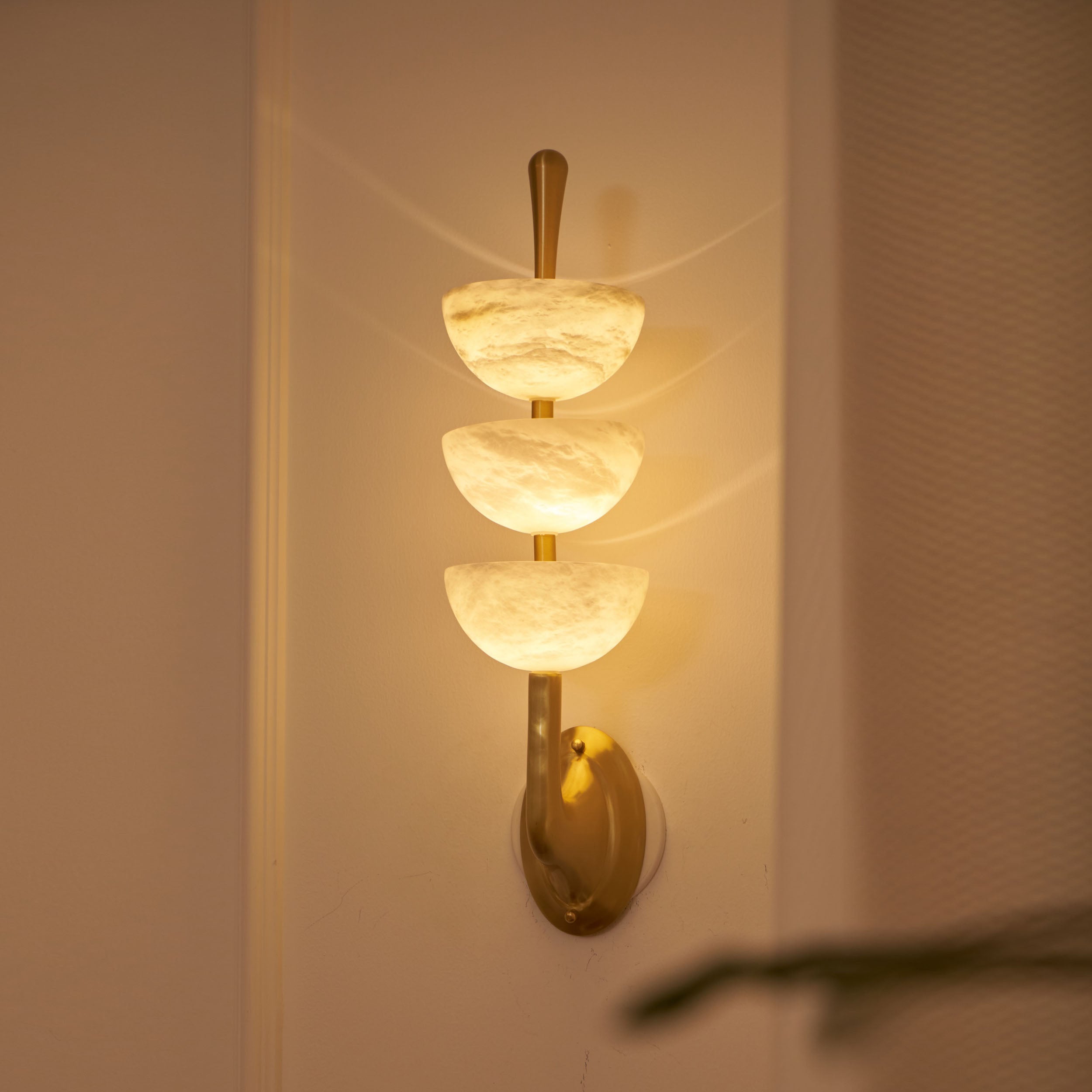 Nororina Wall Lamp