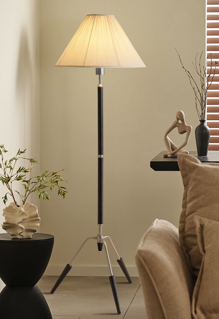 Caluiella Tripod Base Floor Lamp