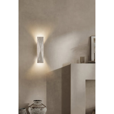 Taveenne Travertine Wall Lamp