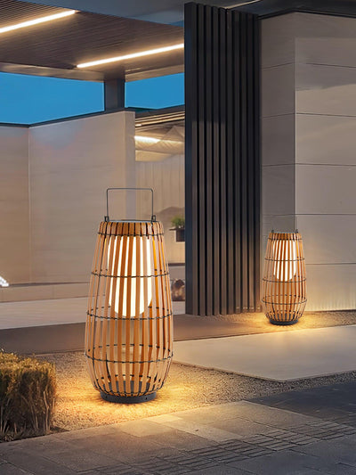 Veshael Tropic Braid Lantern Outdoor Lamp