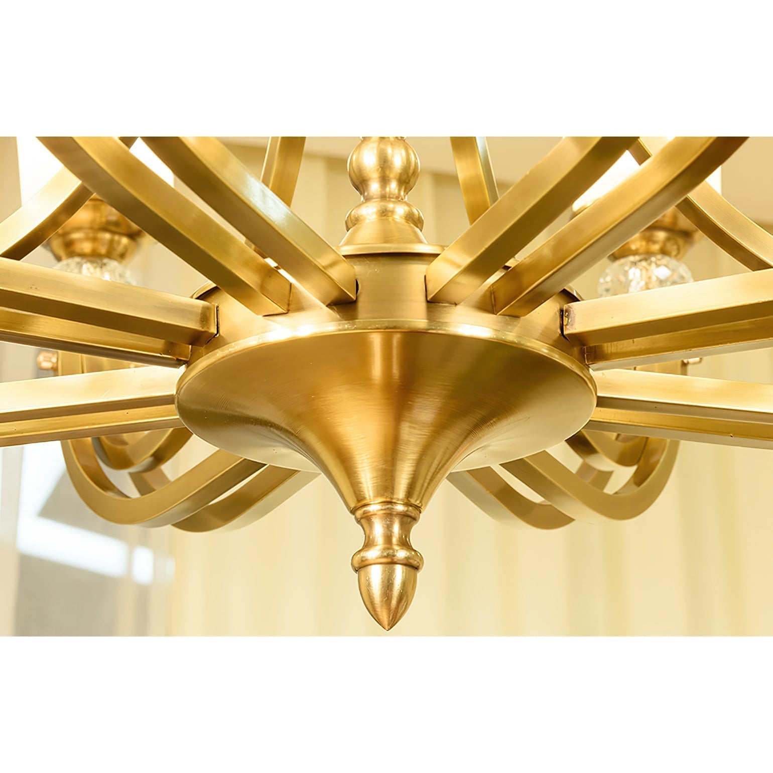 Mirerian Chandelier