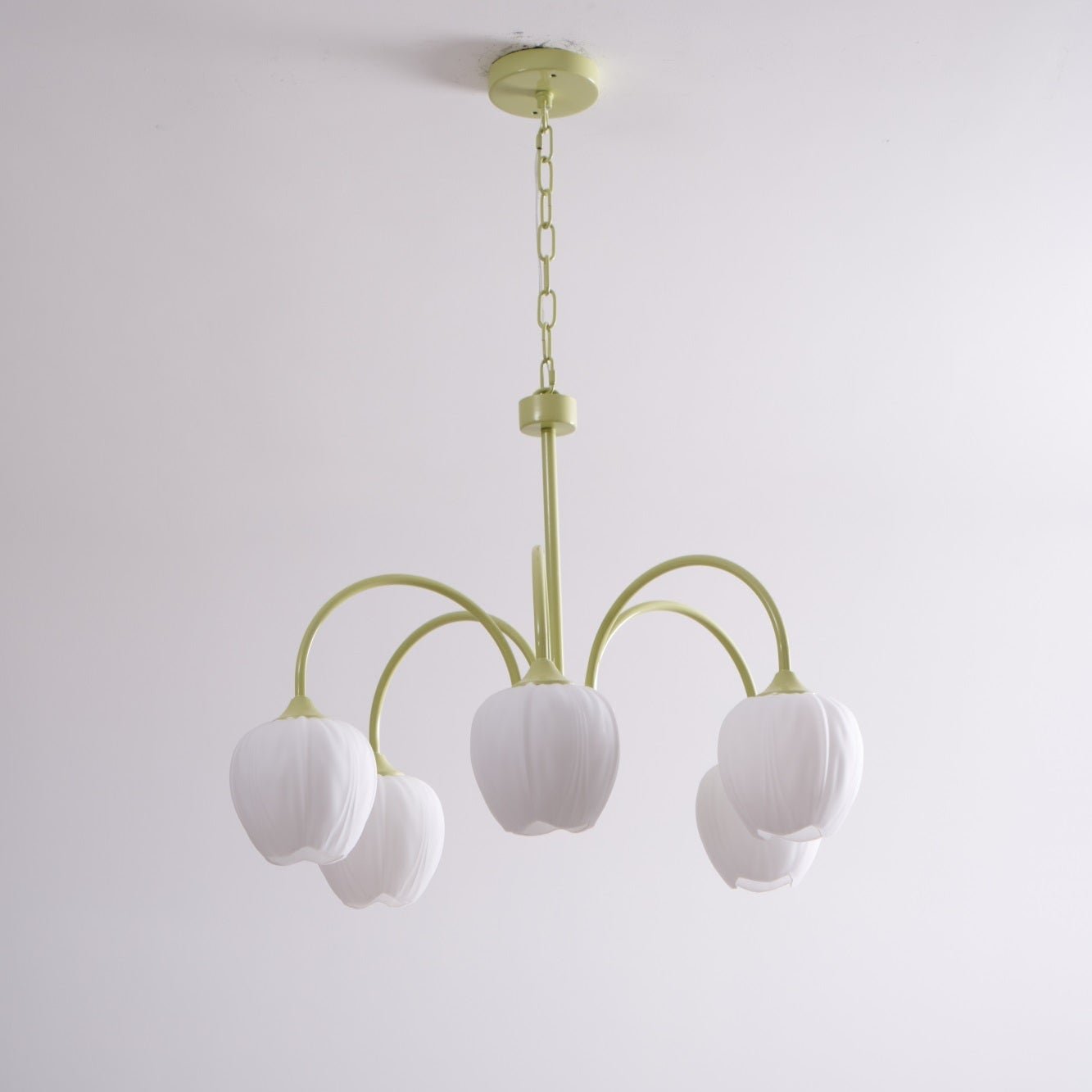 Aria Fresh Tulip Chandeliers