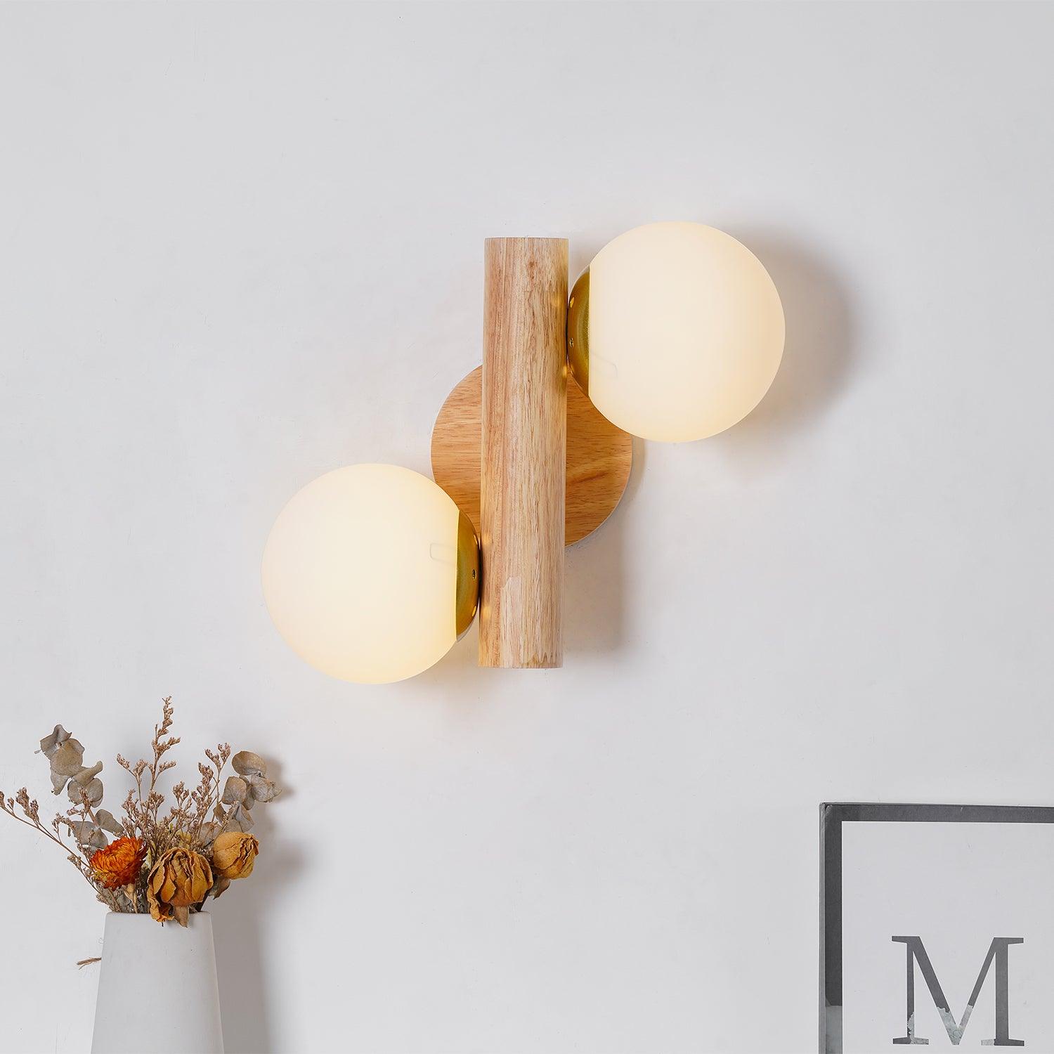 Fioran Wood Scandinavian Wall Lamp