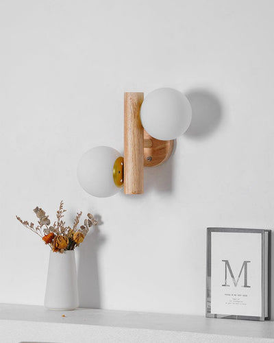 Fioran Wood Scandinavian Wall Lamp