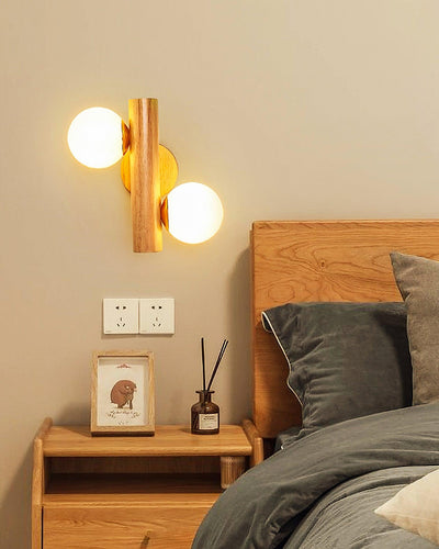 Fioran Wood Scandinavian Wall Lamp