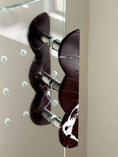 Marisyn Twin-Curve Pull Handle