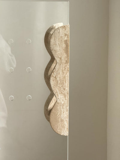 Marisyn Twin-Curve Pull Handle