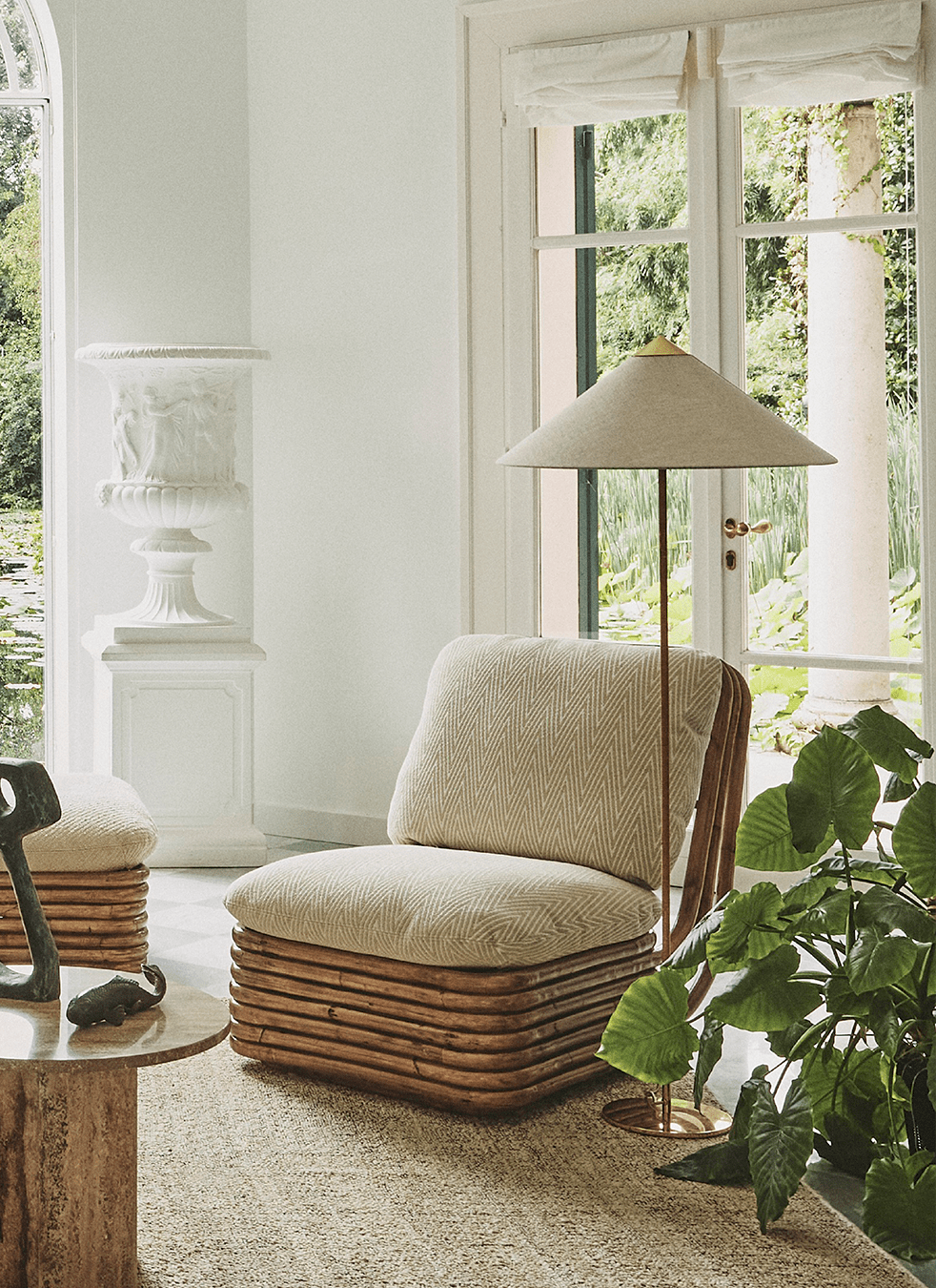 Docor Minimalist Floor Lamp