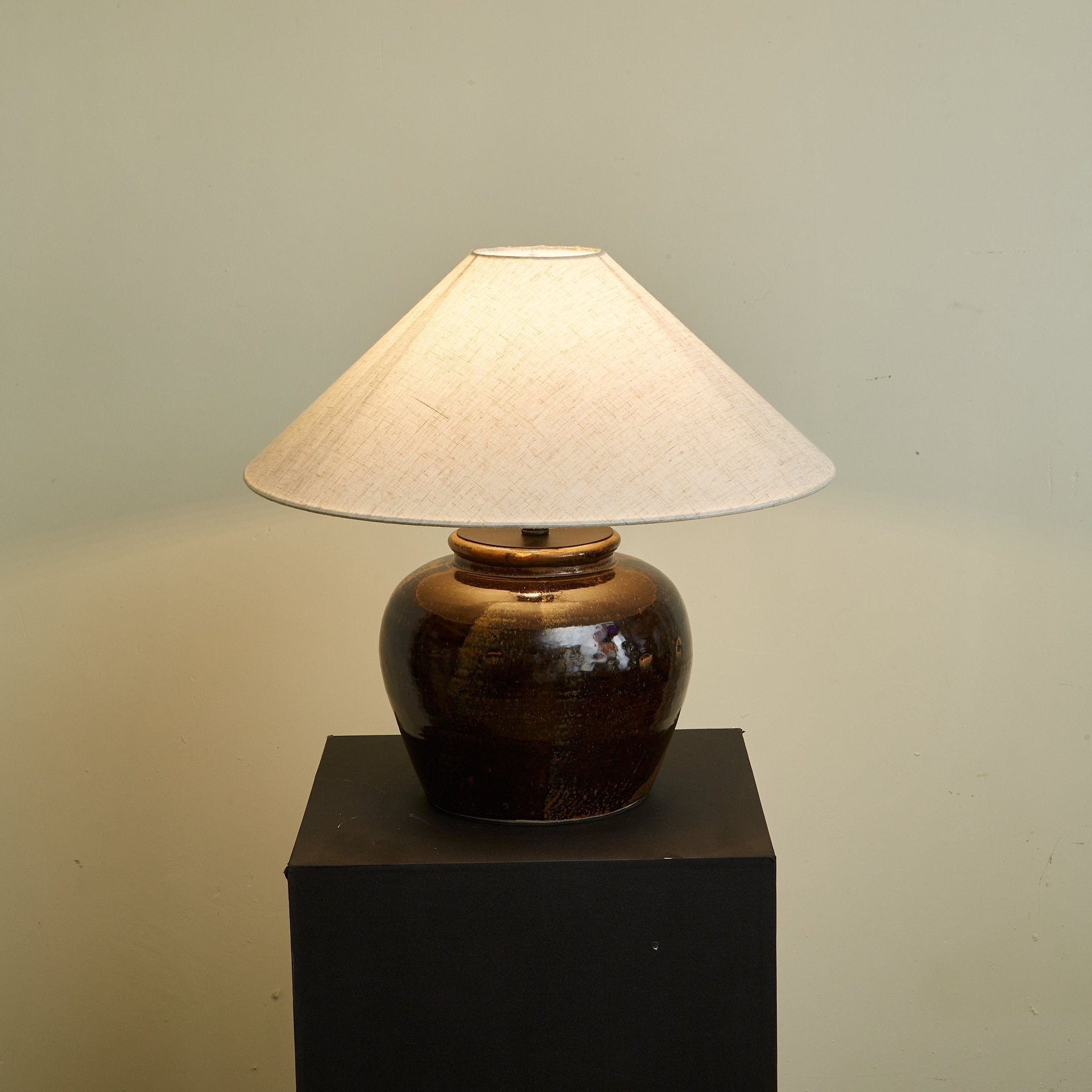 Ravien Umber Jar Table Lamp