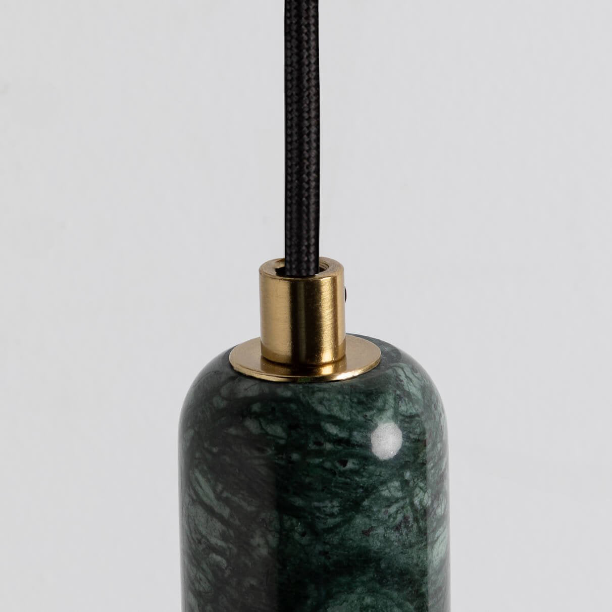 Aveneraria Wall Lamp