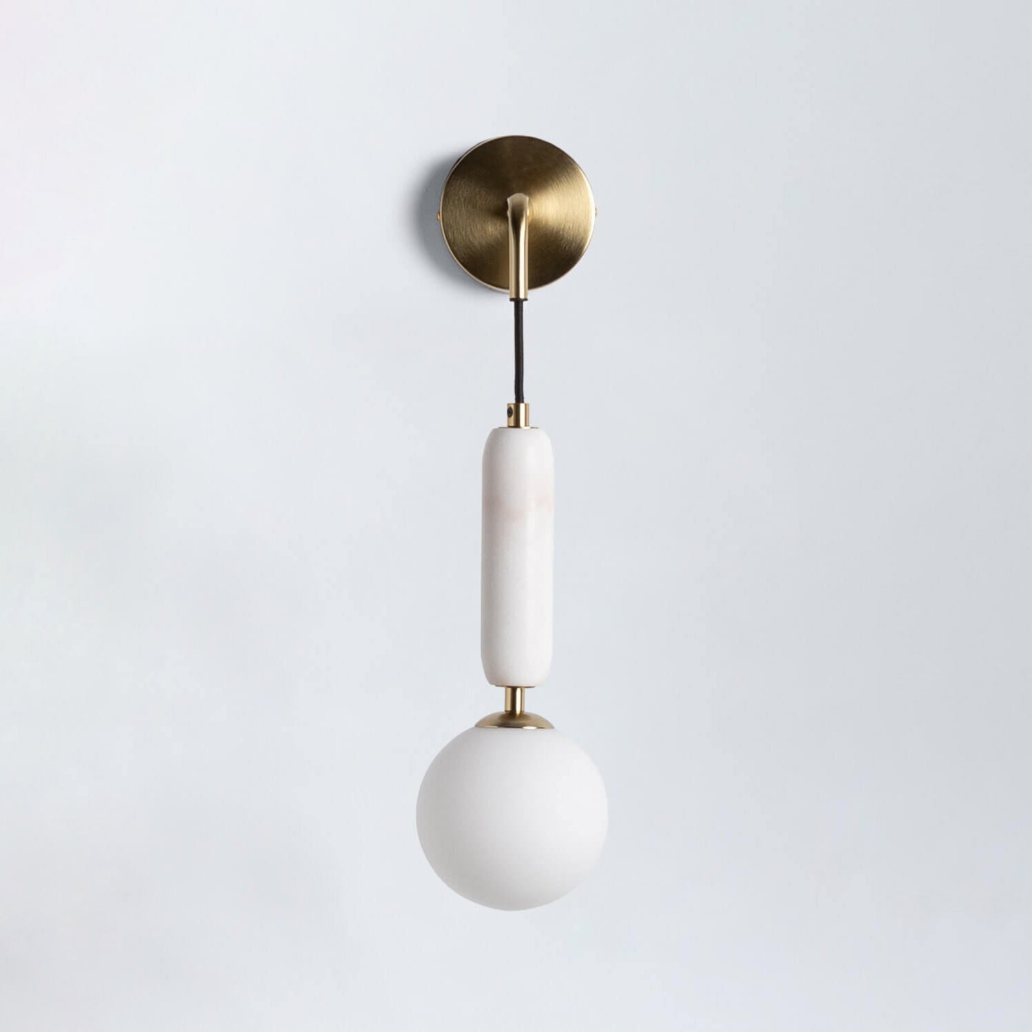 Aveneraria Wall Lamp