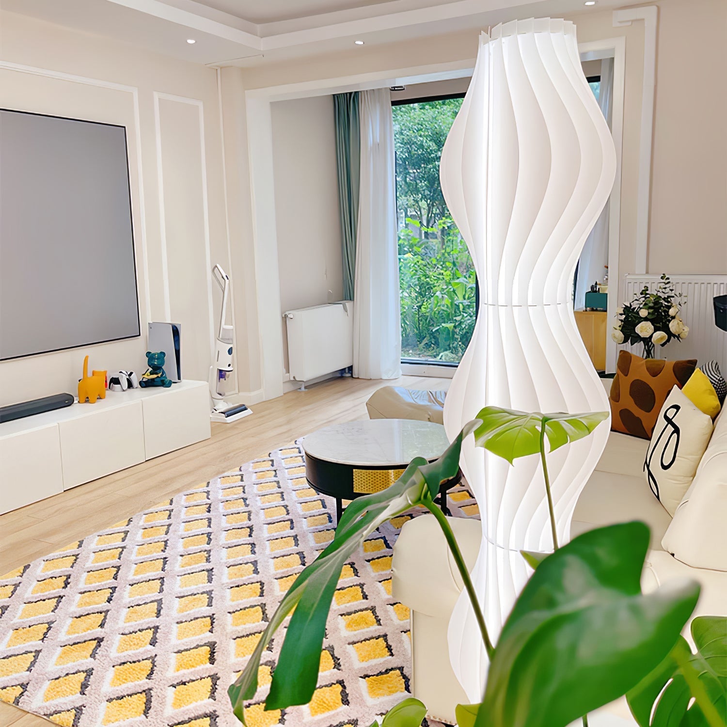 Dotha Contemporary Floor Lamp