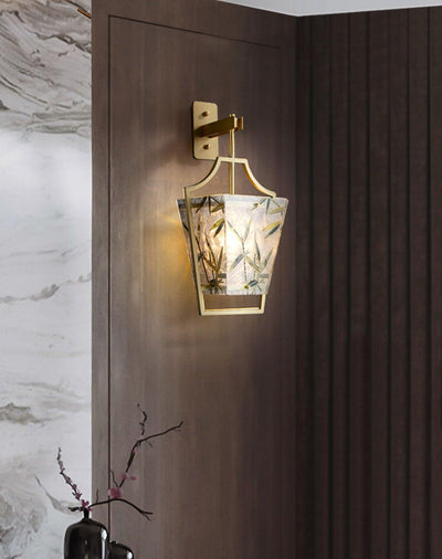 Zenith Elegant Brass Single Sconce