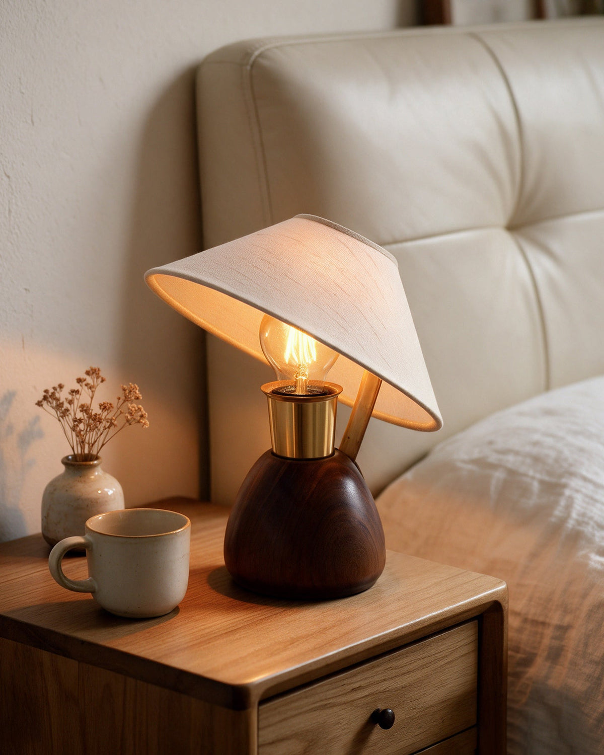 Eastvale3 Table Lamp