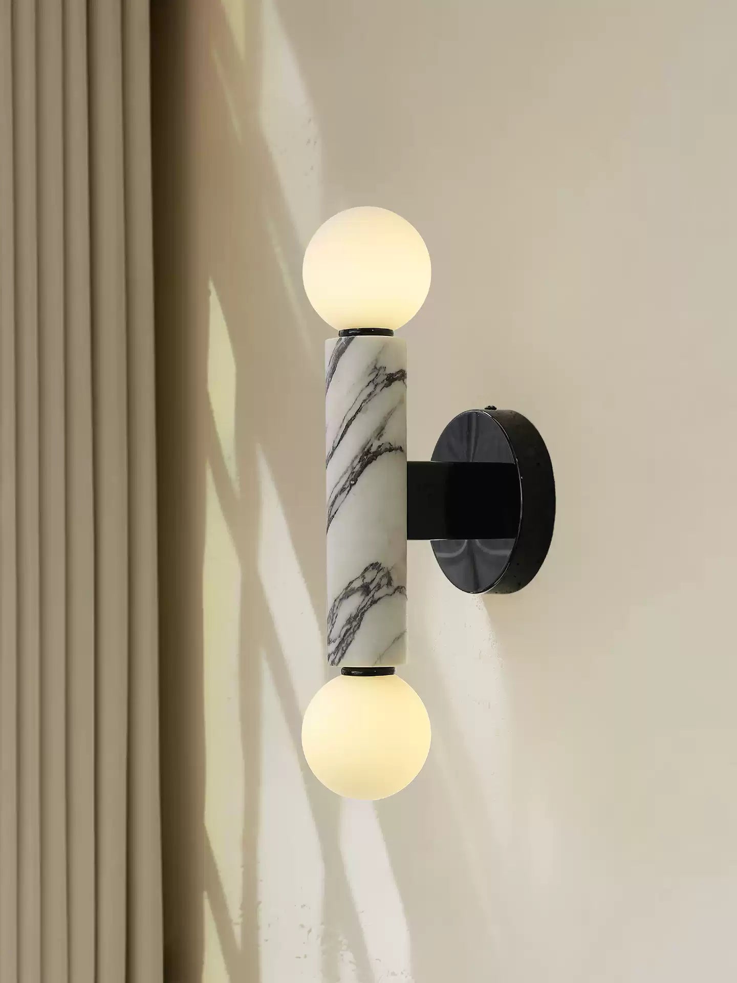 Oreleaine Orb Sconce