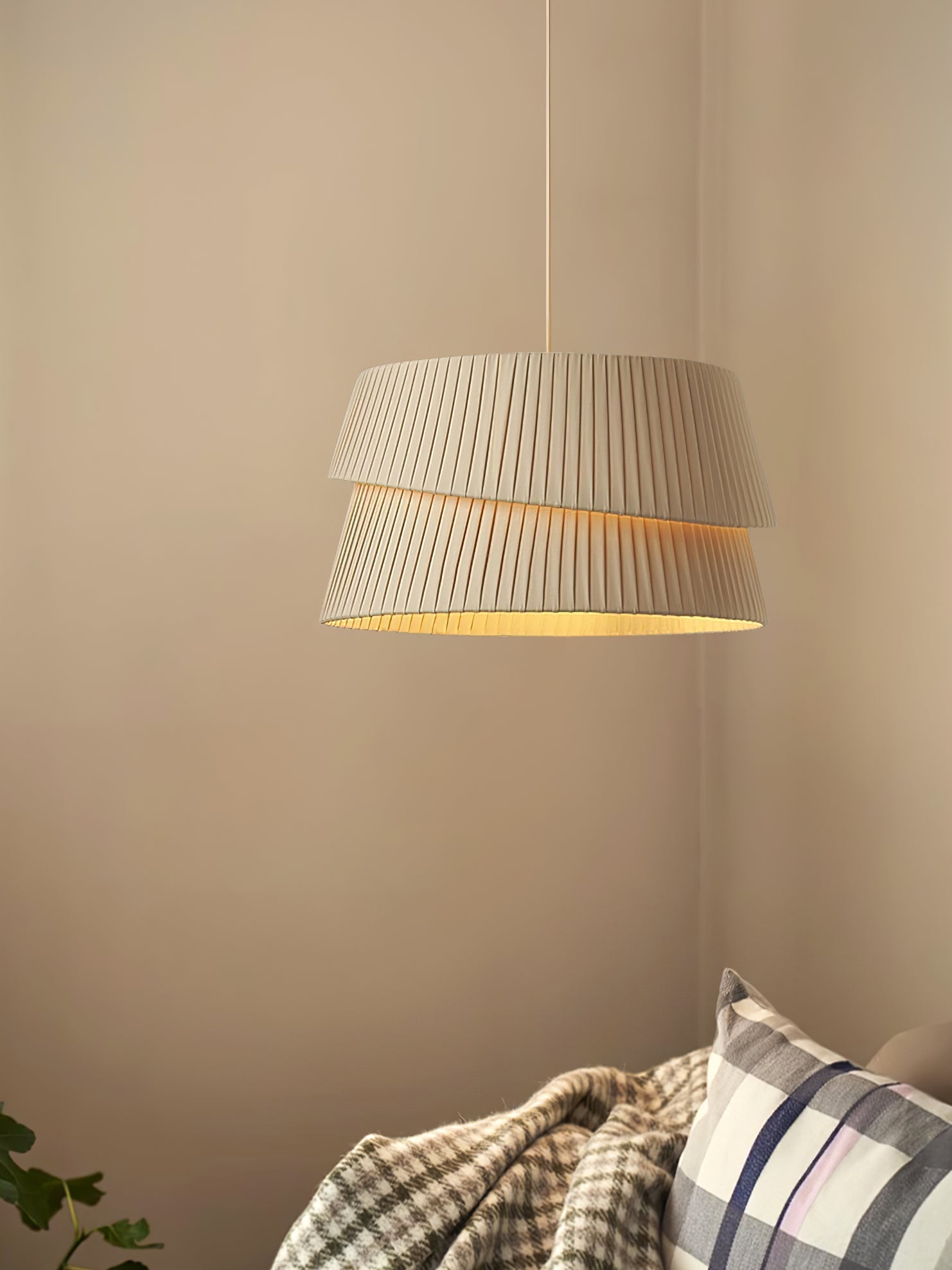 Ilira PremiumElegance Twist Fabric Pendant Lamp
