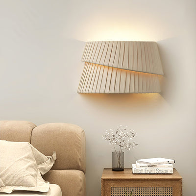Cevelarae Premium Nordic Art Twist Fabric Wall Lamp