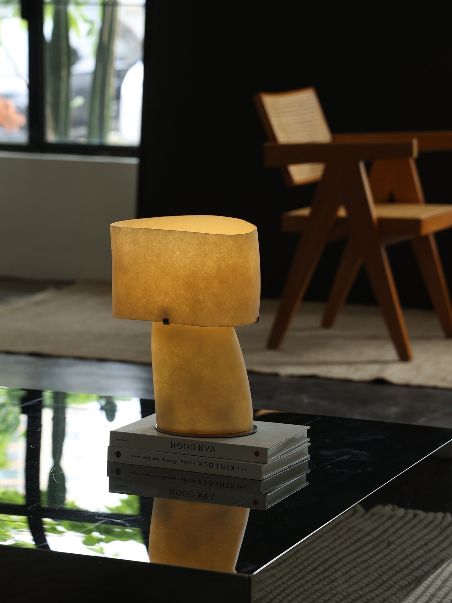 Lirvyn Table Lamp