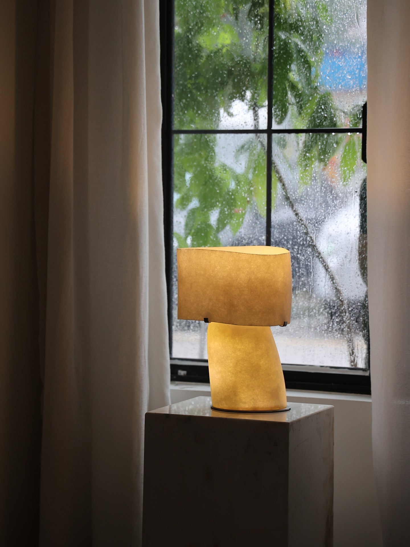 Lirvyn Table Lamp