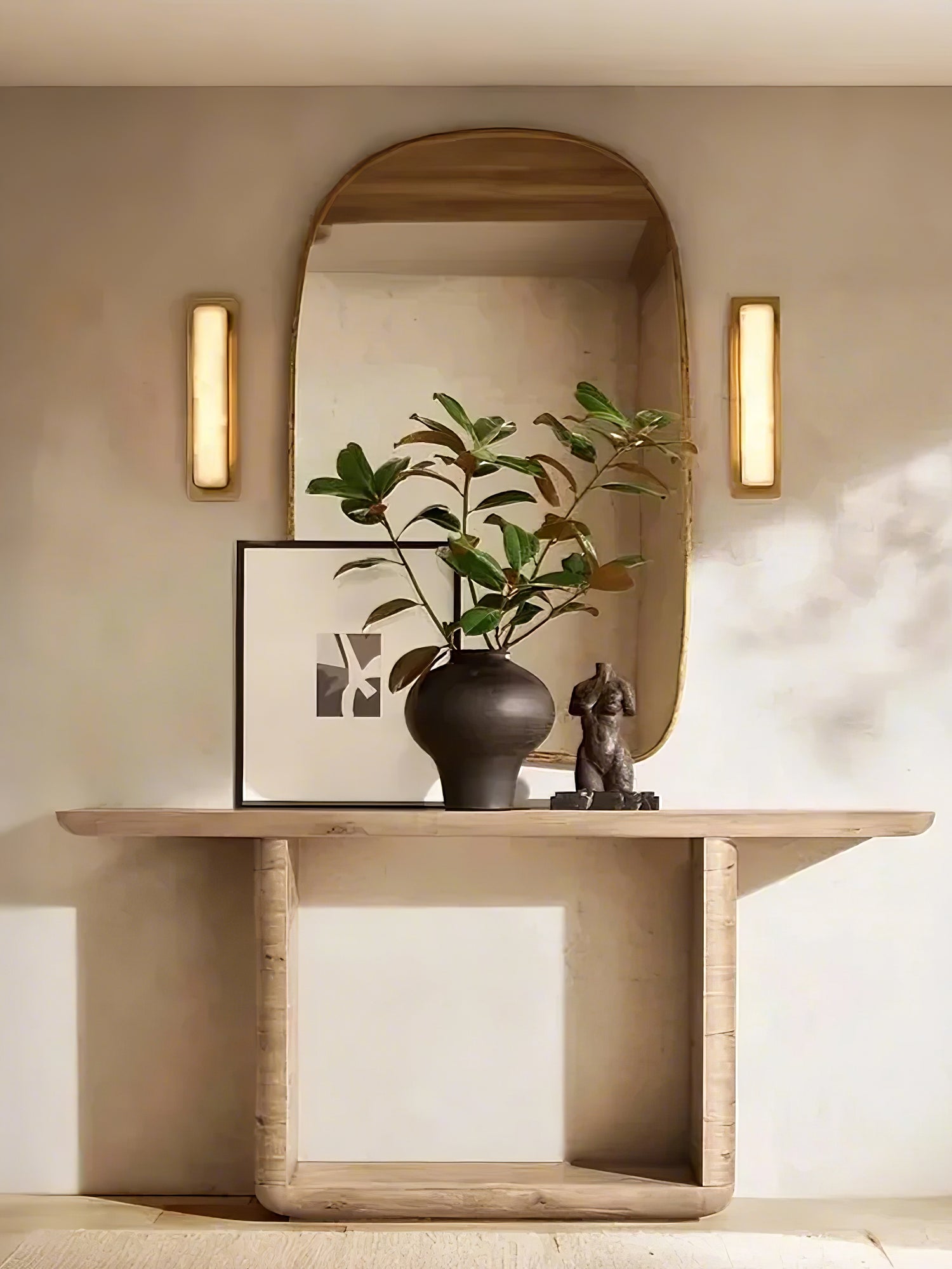 Ollore Linear Alabaster Wall Light - Neutral Decor