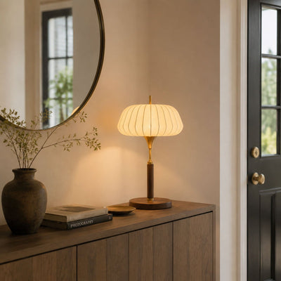 Viraeora Table Lamp